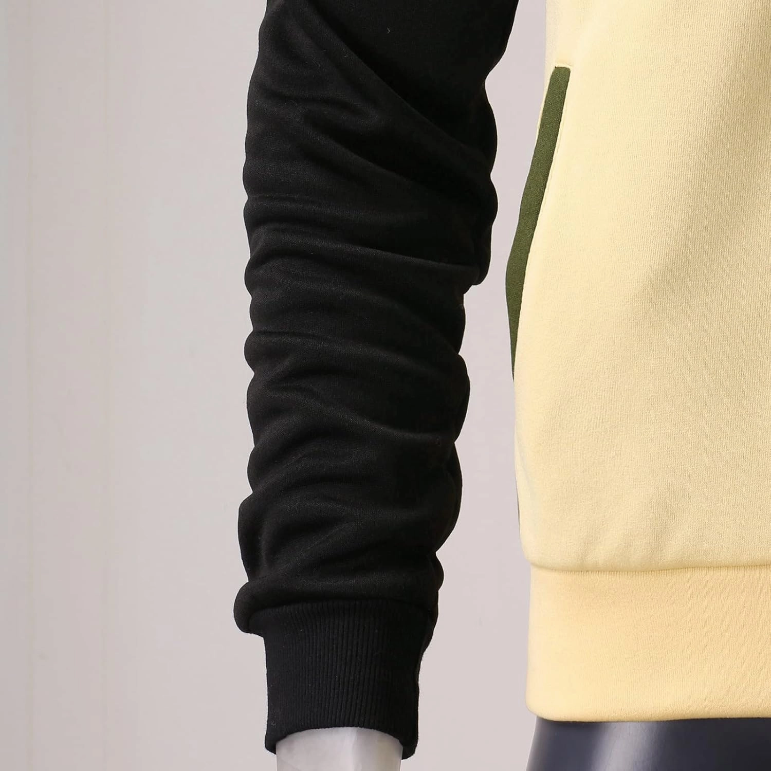 2023 Men's Tracksuit Set 2 Piece Sweatsuits Casual Hoodies Men's Athletic Sports Suit Long Sleeve Pullover Jogging Outfits