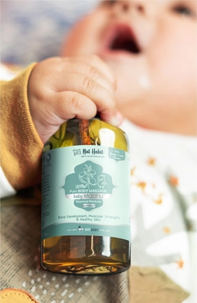 <strong>Summer Baby Massage Maahu - Balamool Nimbuka - 100ml</strong> <br><i>Bone Development, Muscular Strength & Healthy Skin</i>