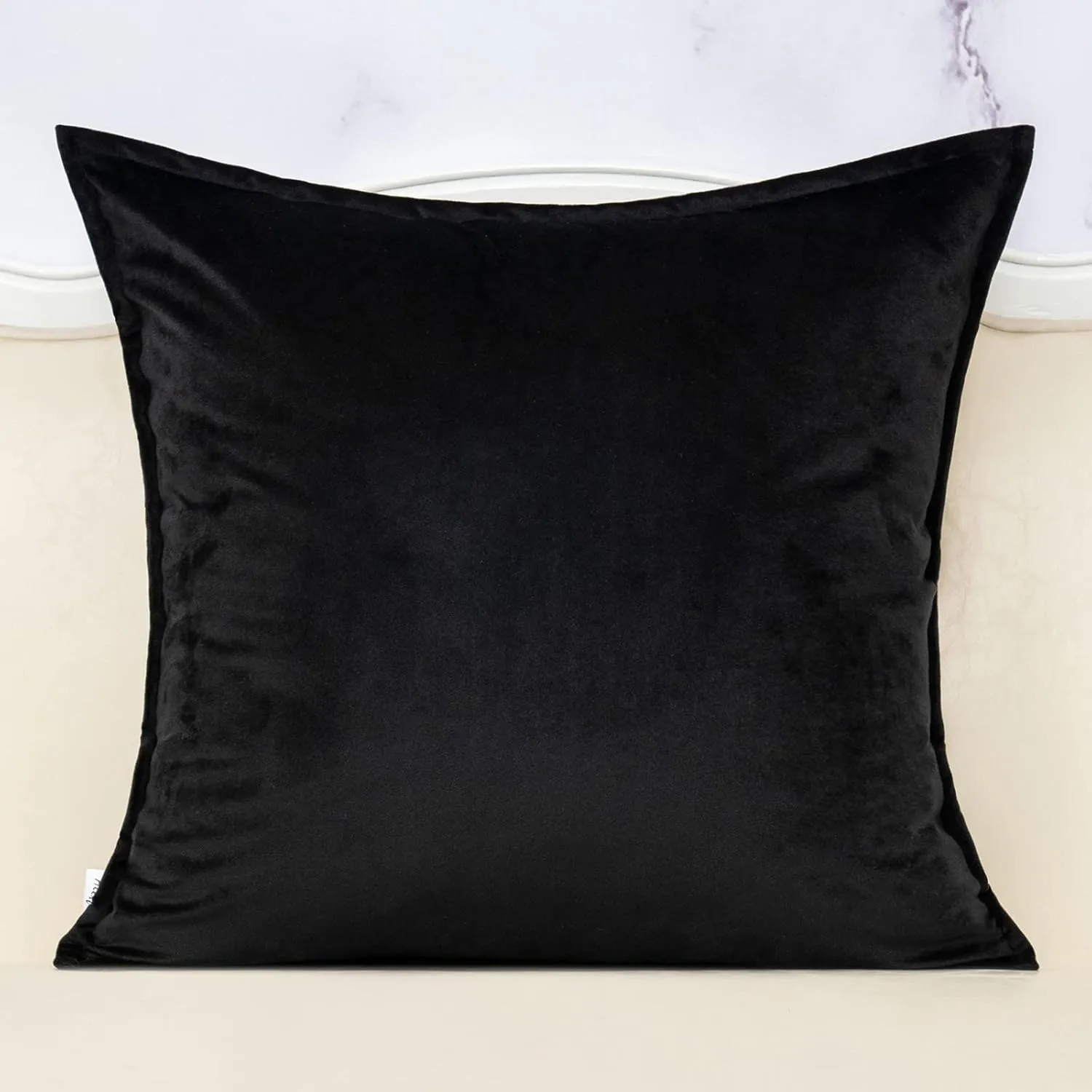 Alerfa 18 x 18 Inch Red Off White Black Houndstooth Cushion Case Luxury Modern Cotton Velvet Square Throw Pillow Cover Decorative Pillow for Couch Sofa Living Room Bedroom Car 45 x 45cm