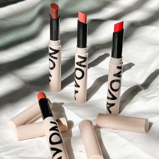 Avon Tinted Lip Balm with SPF10 2g | Choose A Shade