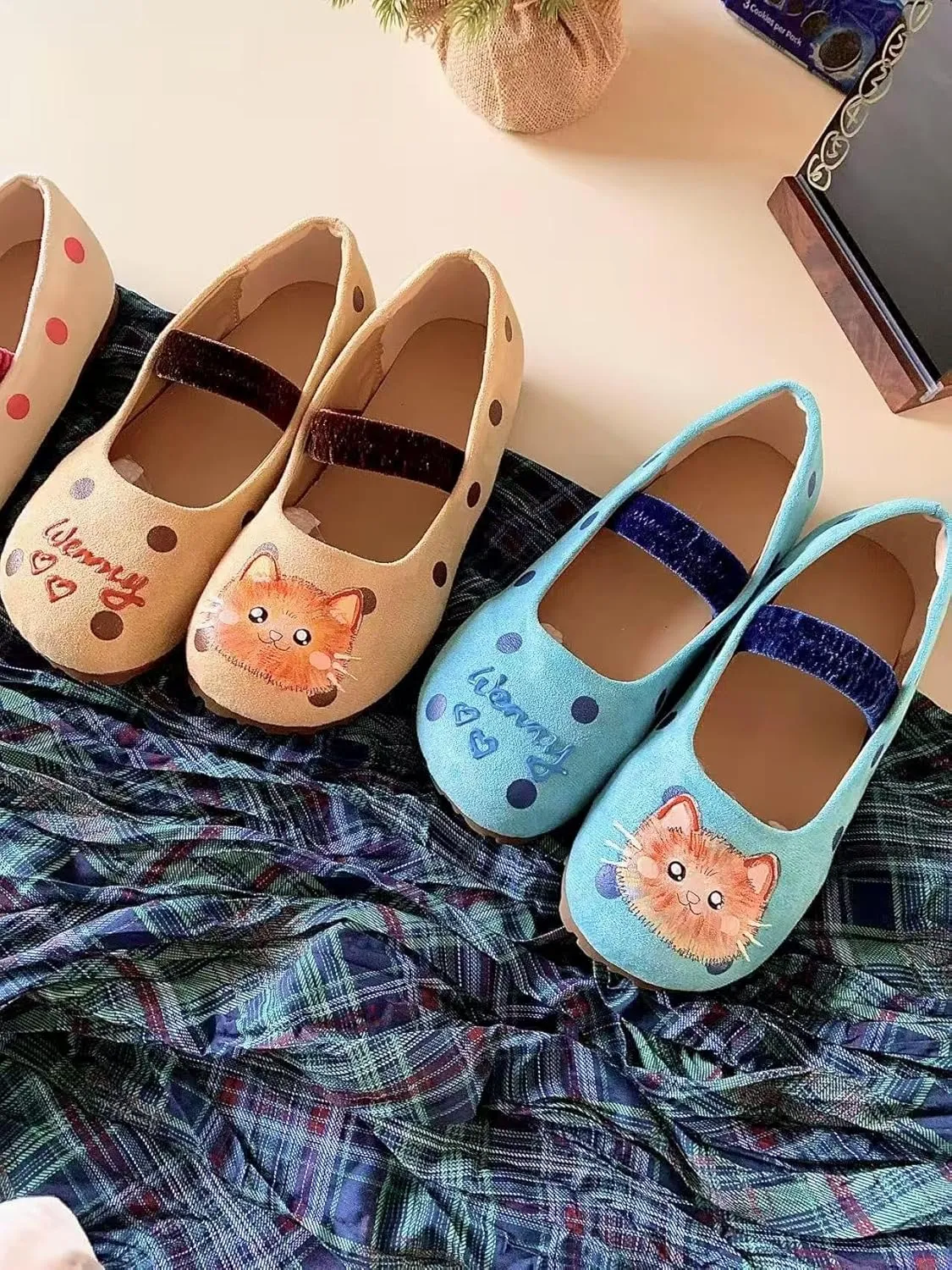 BB BEROBELLO Cute Cat Design Ballet Flats, Polka Dot Pattern Mary Jane Shoes, Velvet Strap, 3 Colors Available