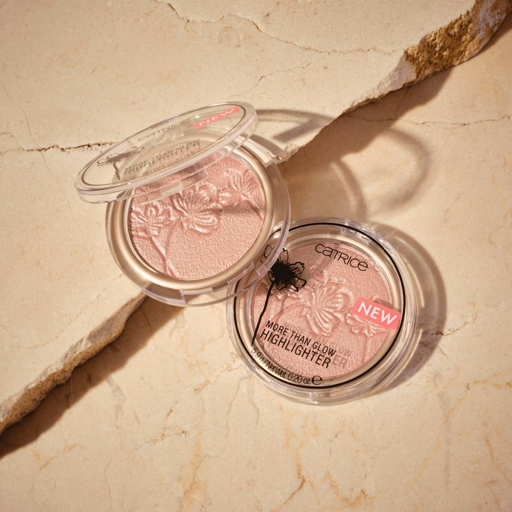 Catrice Cosmetics More Than Glow Highlighter 5.9g