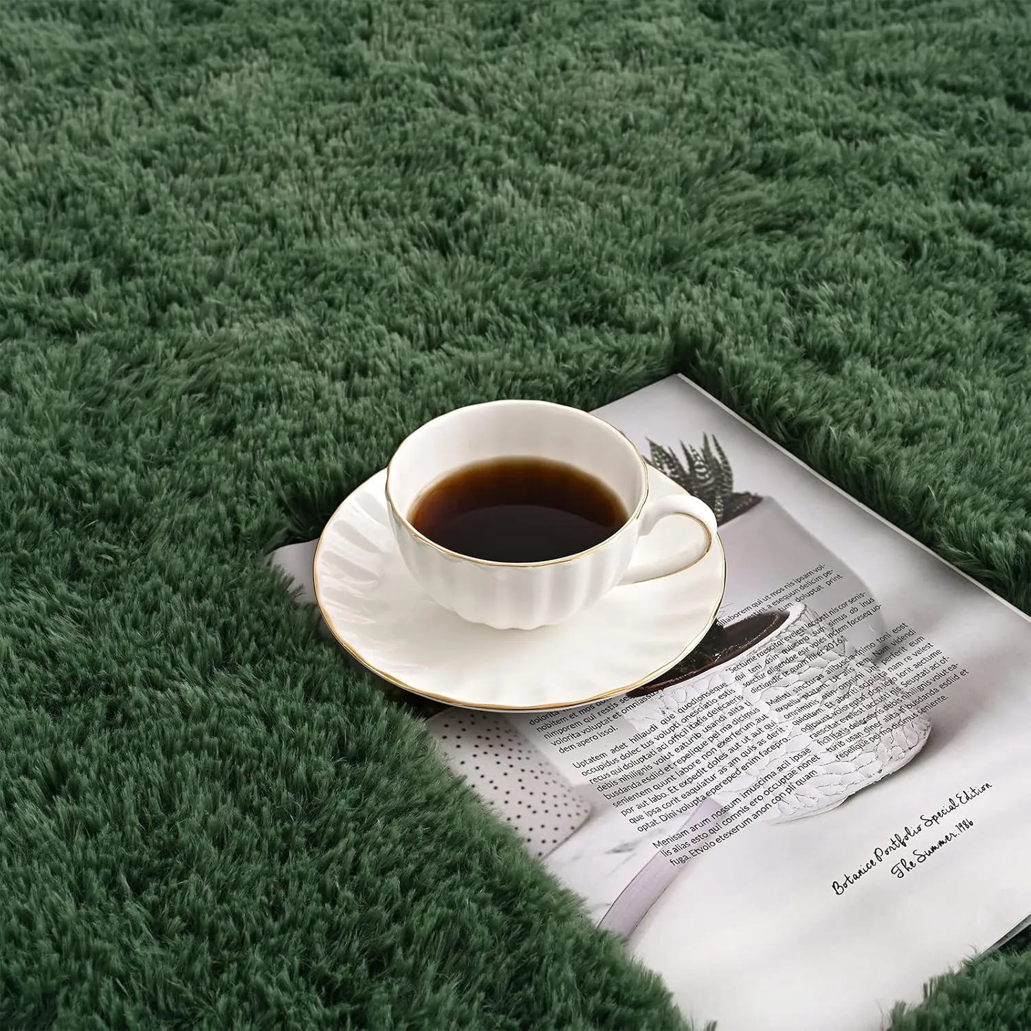 Deep Green Red Runner Area Rugs for Bedroom Living Room, 2x6 Feet Fluffy Bedside Rugs, Soft Shaggy Carpet Rug for Kids Room Nursery, Furry Rugs for Girls Boys Dorm Room Home Decor