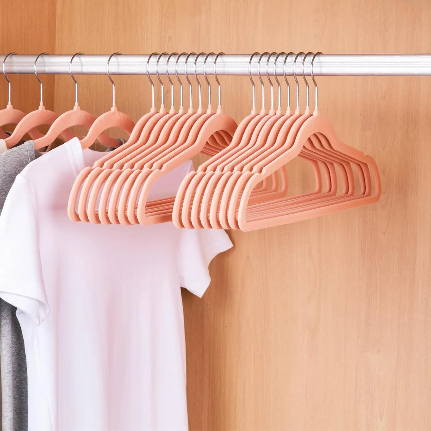 ELONG HOME Velvet Hangers - 50 Pack, Peach Pink Slim Felt Hangers with 360 Swivel Hook, Non-Slip Heavy Duty for Coats & Dress Clothes
