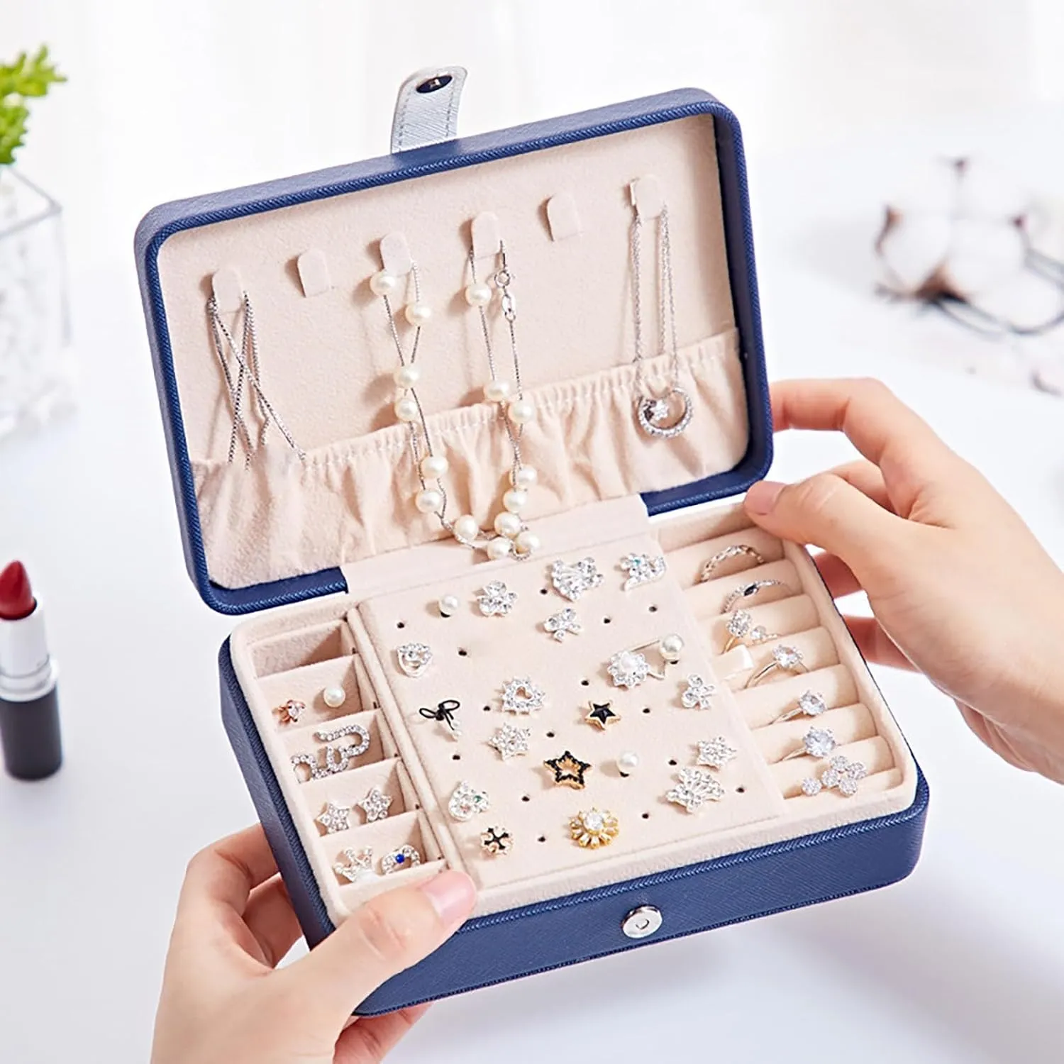 Girls Jewelry Box,2025 New 2 Layers Portable PU Leather Jewelry Organizer with Removable Tray,Jewelry Case,Large Jewelry Box for Ring Necklace Earring Christmas Gifts Bracelets