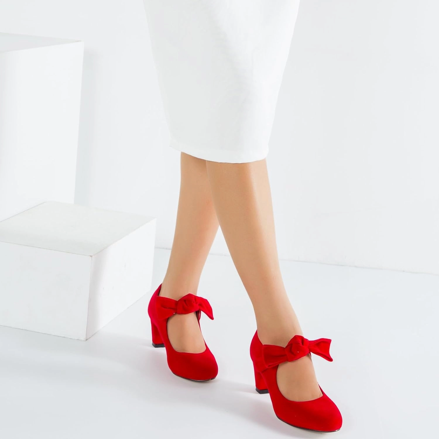 LIURUIJIA Women's Bow Mary Jane Low Block Heel Pumps Round Toe Ankle Strap Wedding Evening Party Dress Shoes