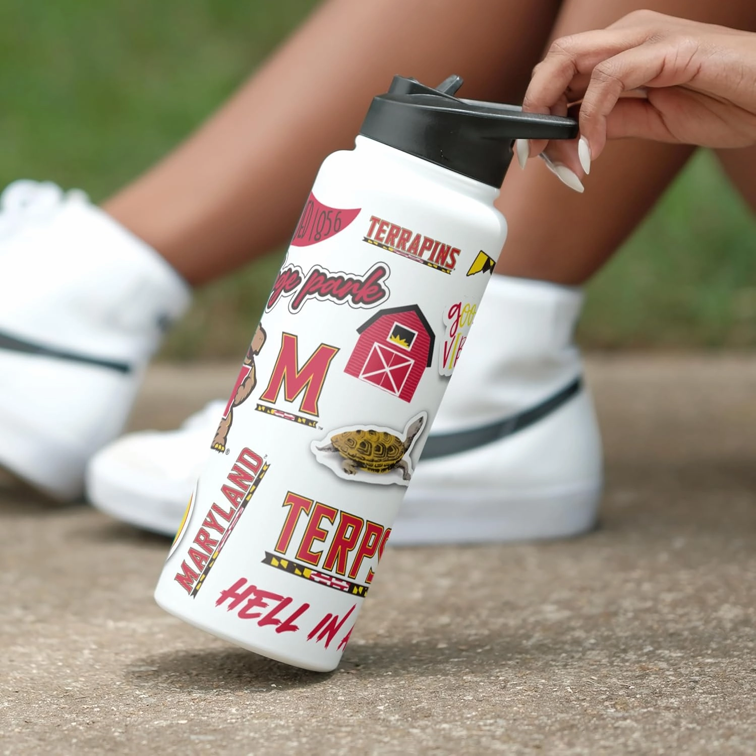 Logo BrandsWashington State Cougars 34oz Quencher Bottle