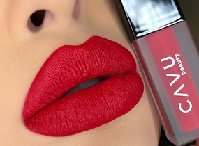 Luminé Lip Stain Long-Lasting, Hydrating, Lightweight Liquid Lip Color – Smudge-Resistant, Buildable Color, Vegan, Clean Beauty Formula – Stunning Shades (True Crimson)