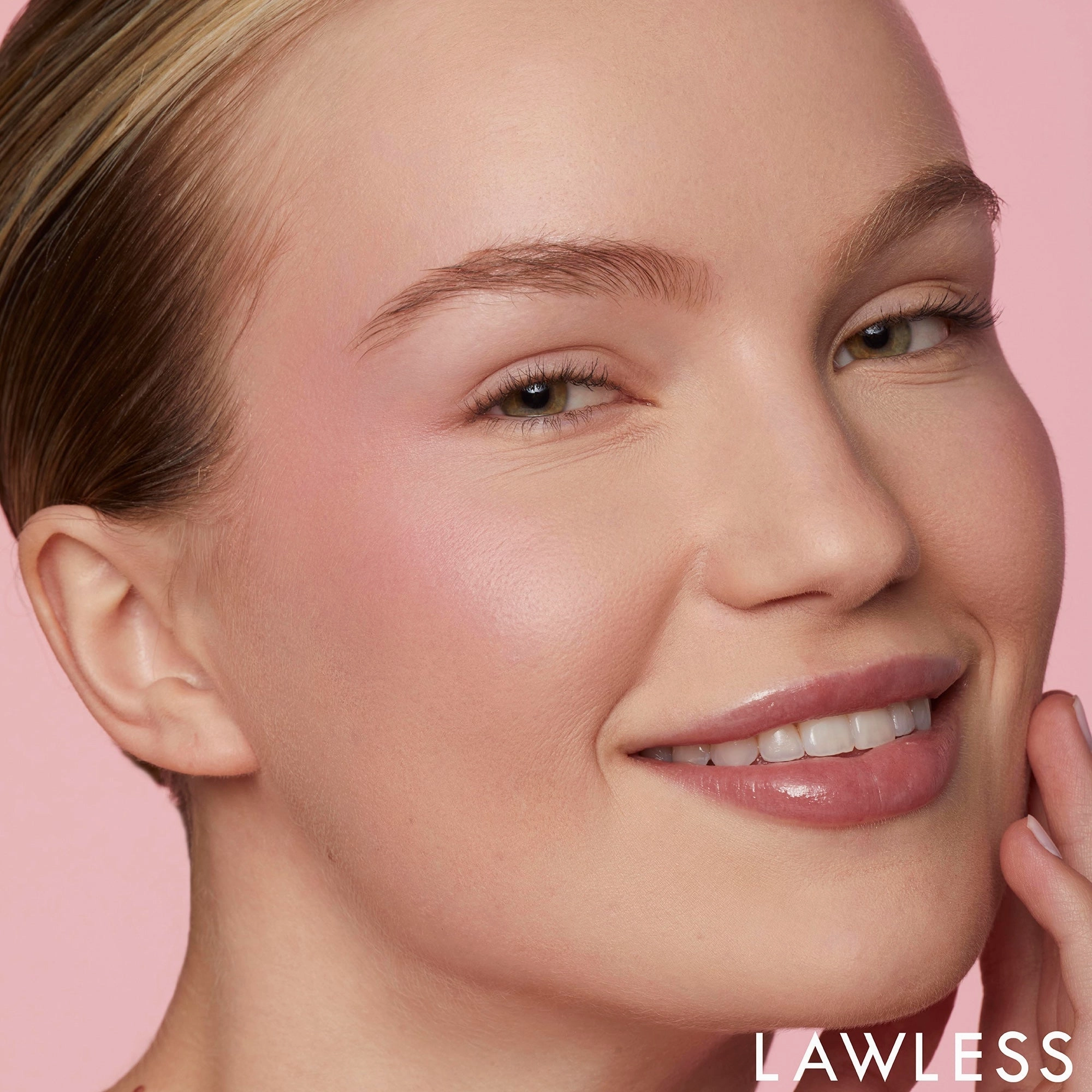 Make Me Blush Talc-Free Velvet Blush