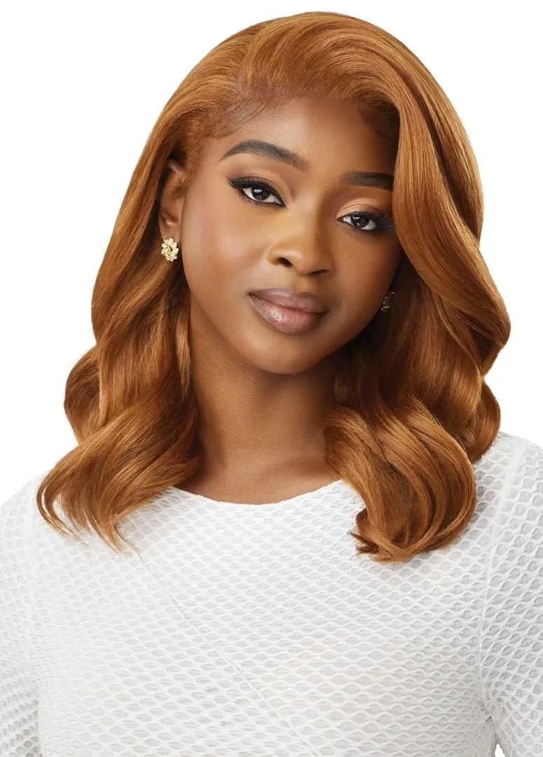 Outre Lace Front Wig - Perfect Hair Line 13X4 - Malibu (RED VELVET)