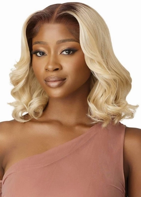 Outre Lace Front Wig - Perfect Hair Line 13X4 - Alora (DRFF RED VELVET)