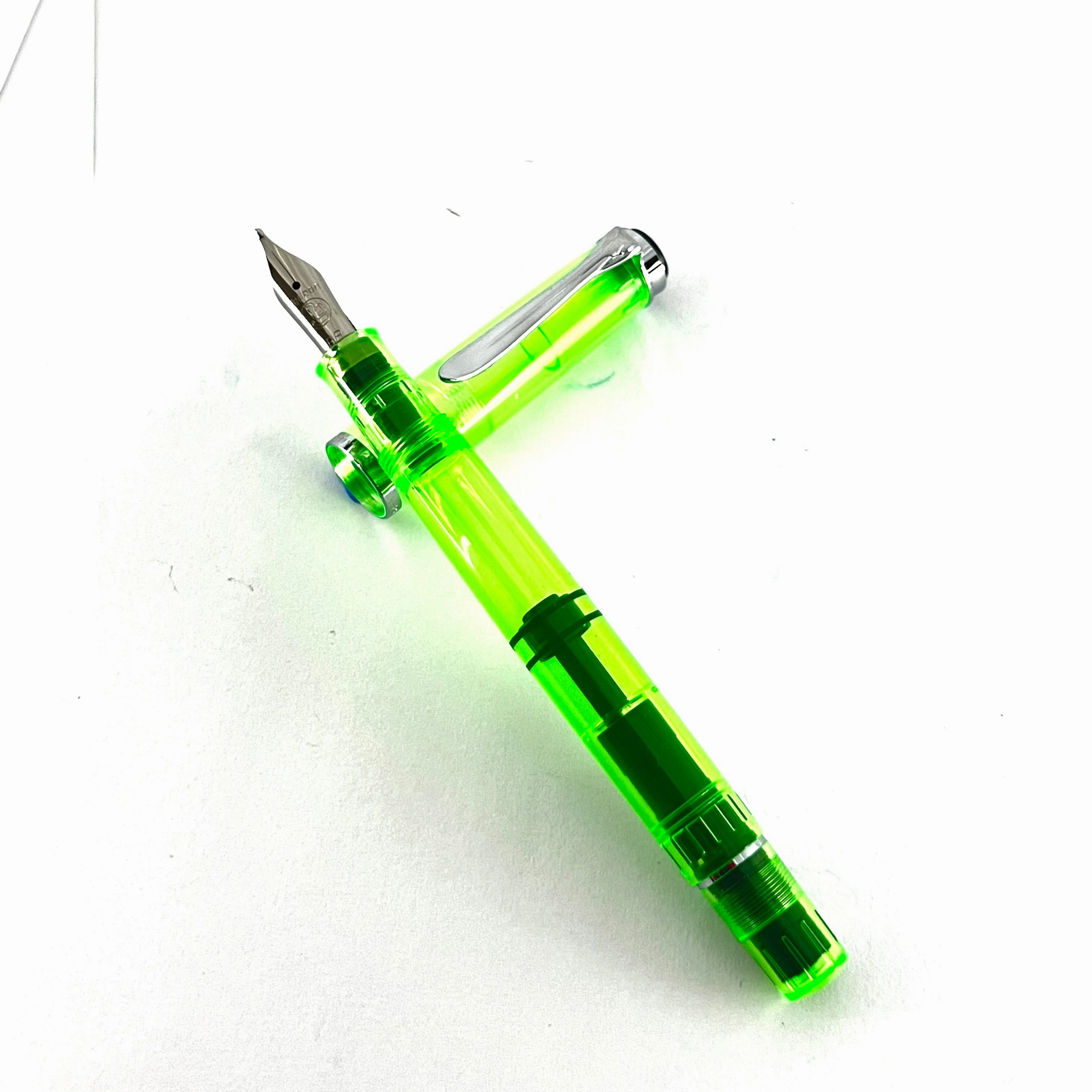 Pelikan #205 Transparent Green Fountain Pen/Highlighter BB Nib