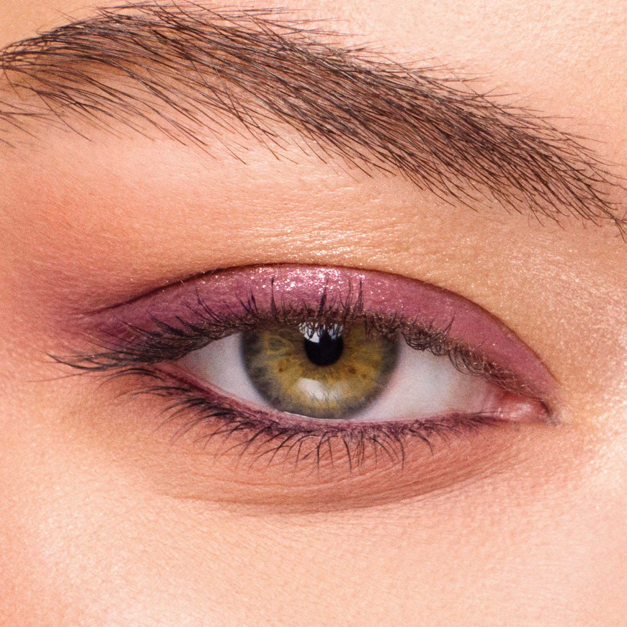 Pocket Play™ Pretty Petal Shadow Palette