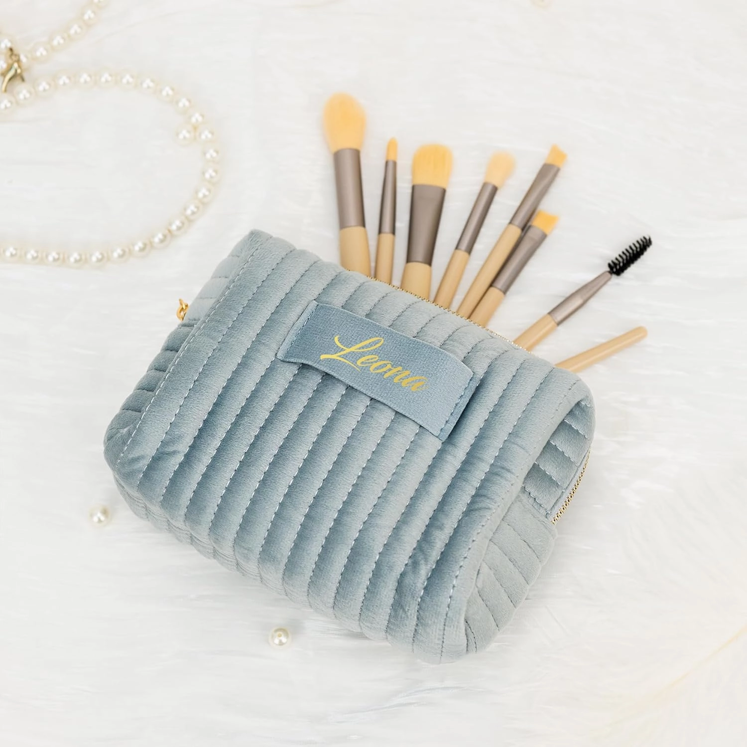 Rosehut Personalized Velvet Makeup Bag - Custom Cosmetic Pouch for Bridesmaids Gifts and Special Gifts for Her (Red, S)