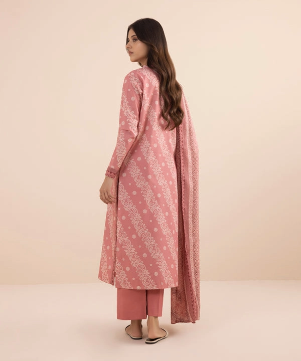 Sapphire 3PC Lawn Collection – U3P-DY24D1-4