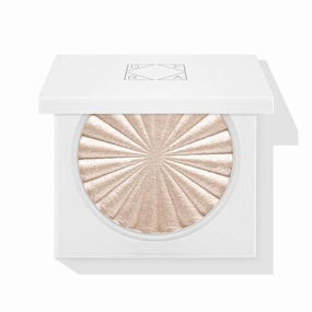 Seamless integration Glow Ofra Highlighter Impeccable Goals NikkieTutorials