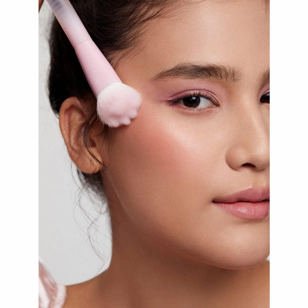 SHEGLAM Color Bloom Liquid Blush Brush - Pink