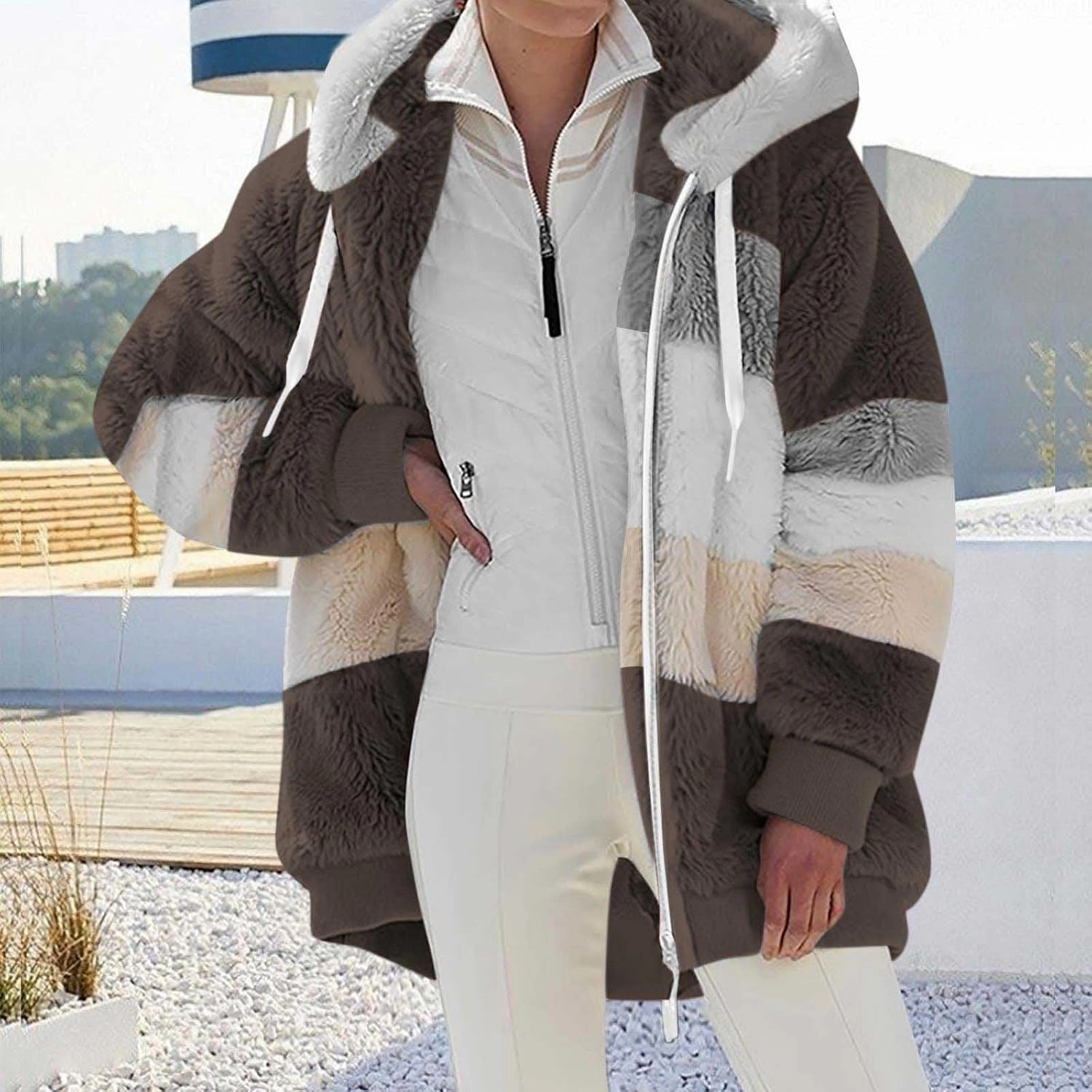 Womens Winter Coats Fuzzy Fleece Jacket Hooded Color Block Patchwork Cardigan Coat Zip Outerwear with Pockets